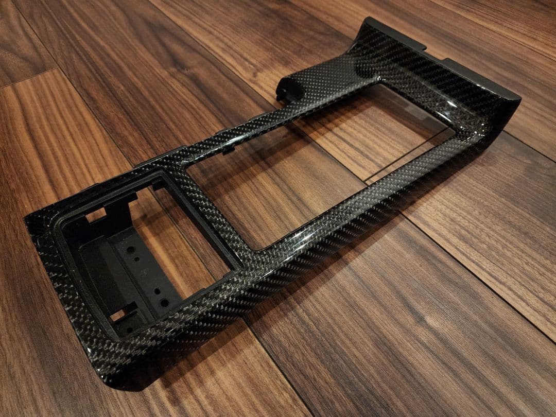 リベラル LIBERAL インプレッサGR GV カーボンドリンクホルダーベース