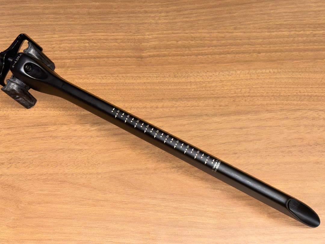 社外品　Supersix evo 4 0mmオフセットシートポスト