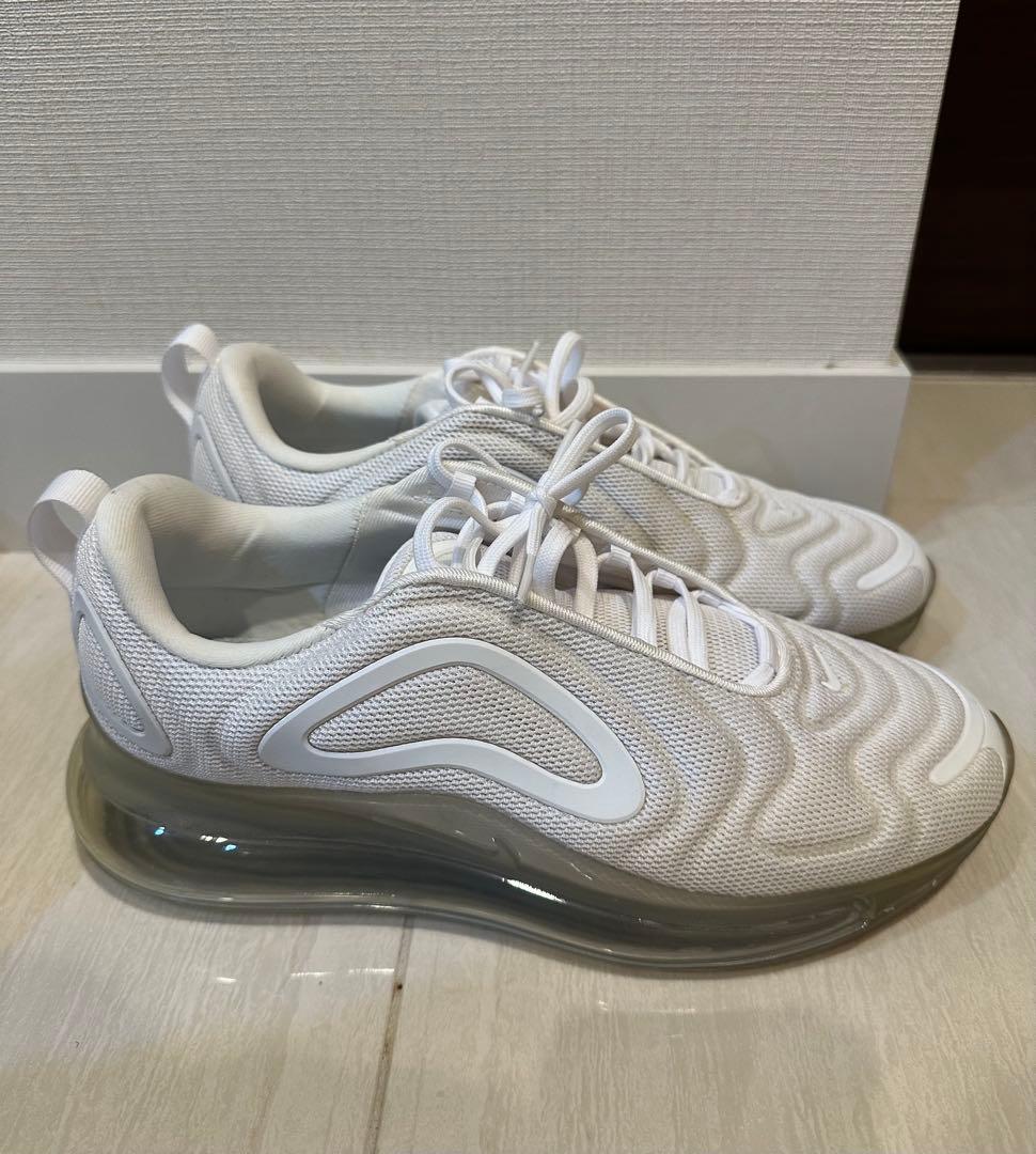 ナイキ NIKE AIR MAX 720 26センチ