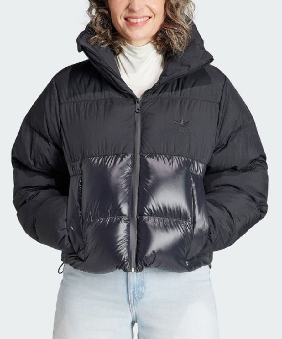 adidasレディース REGEN ショートジャケット　ブラック