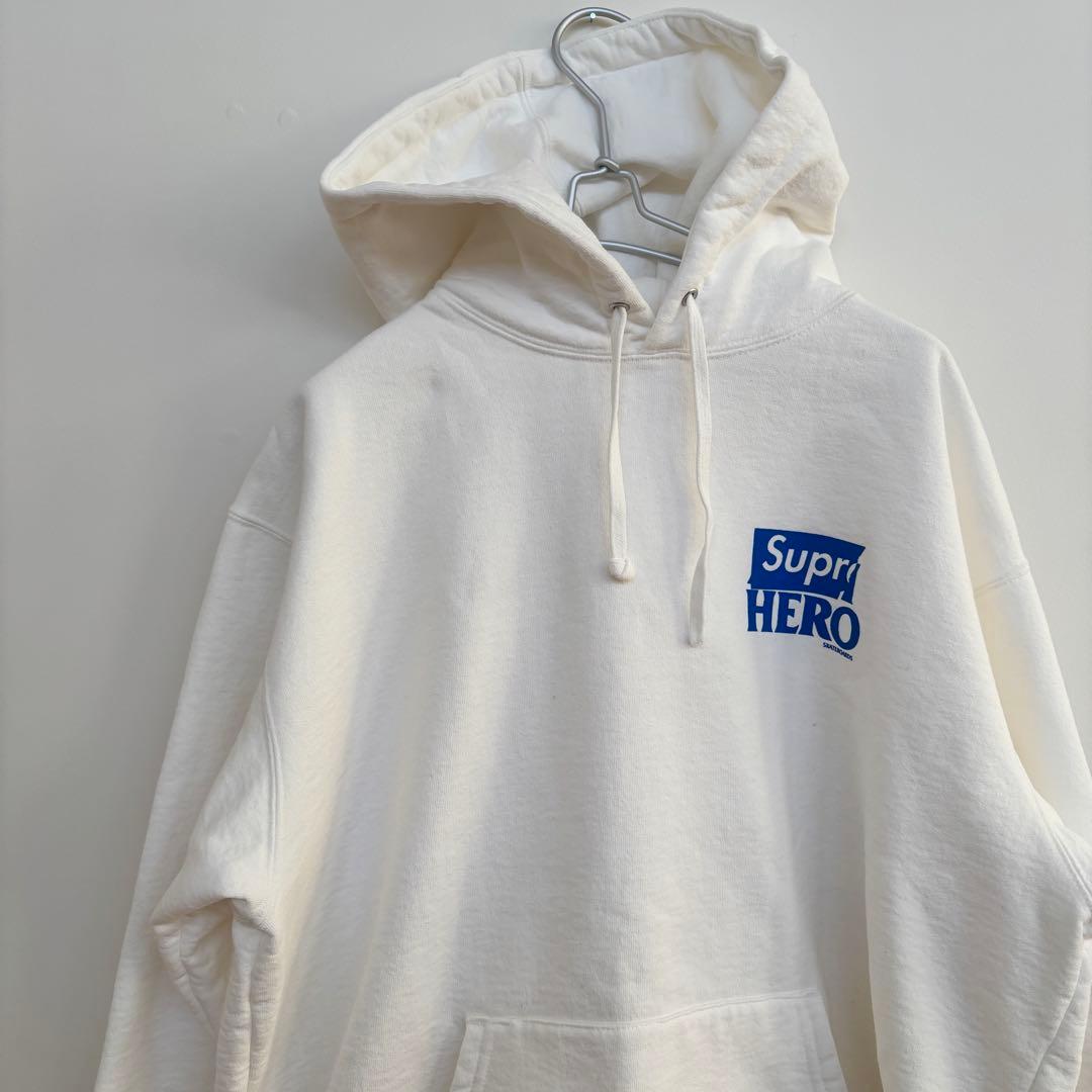 シュプリームSUPREMEビッグロゴフードパーカ ANTIHERO Dog L