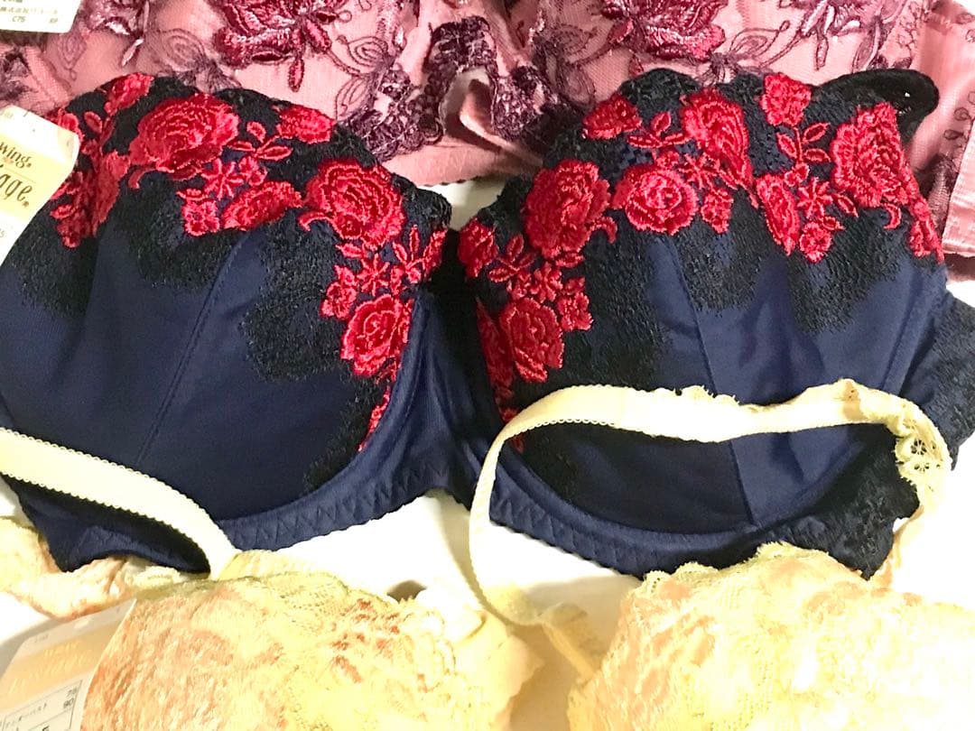 ワコール　ウイング　レシアージュ　ブラジャー　C75 まとめて5枚　★4367S