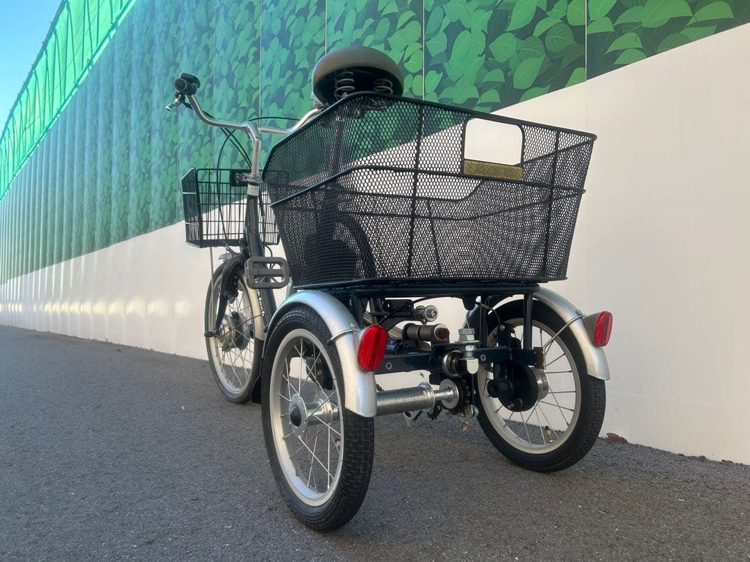 コノリー兵庫県神戸市より電動アシスト三輪自転車 ASU-3WSR送料込み。