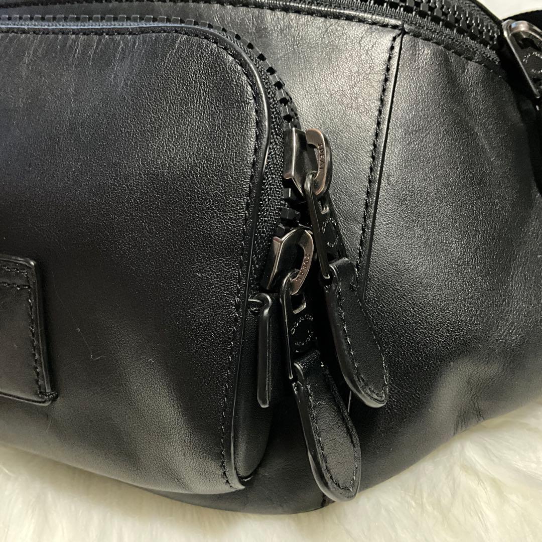 【美品】COACH コーチ レザー ボディーバッグ ウエストバッグ