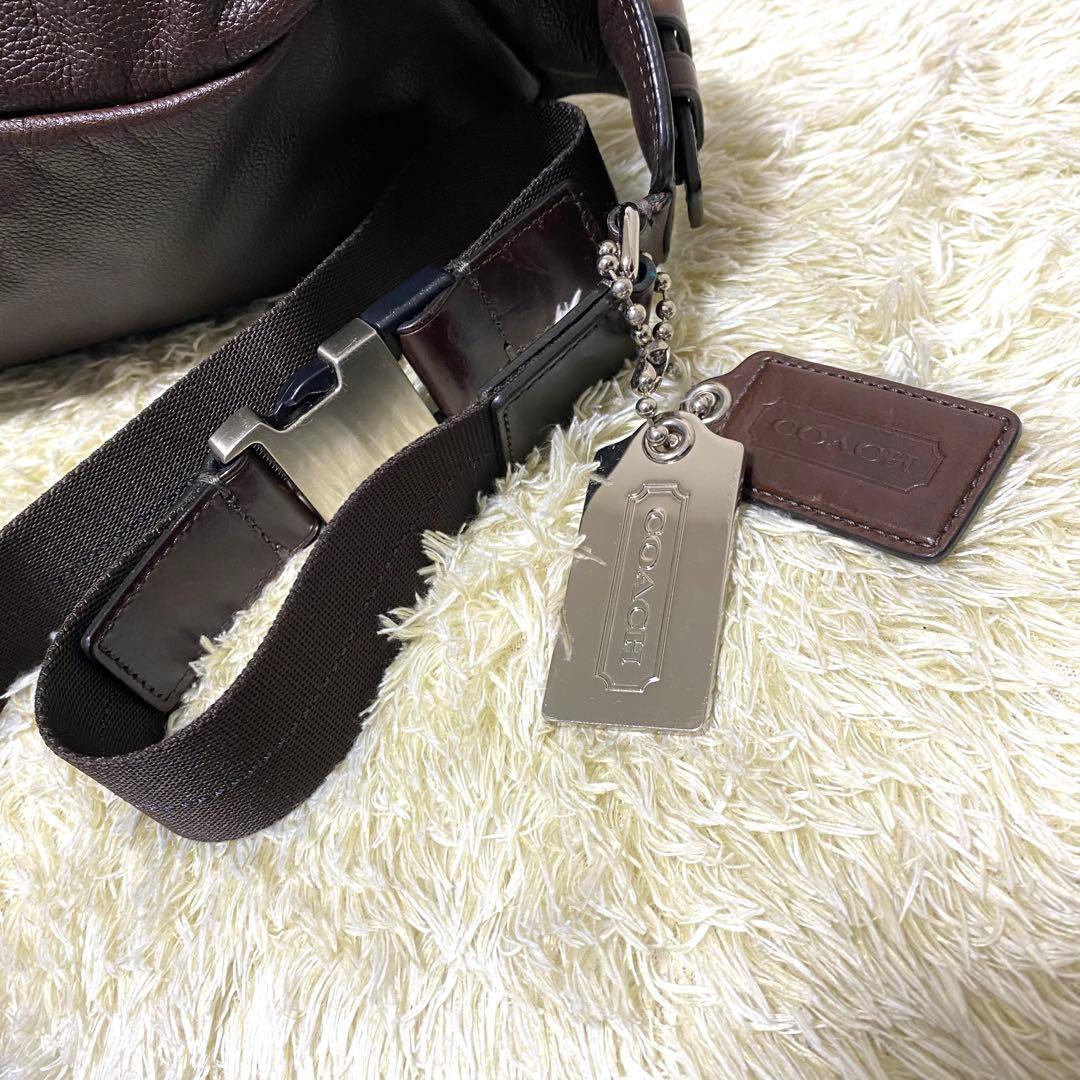 美品✨ COACH コーチ トンプソン ボディバッグ ショルダーバッグ レザー