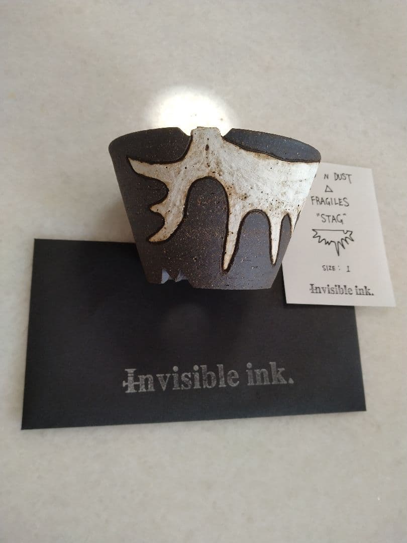 インビジブルインク　MUD N DUST FRAGILES \