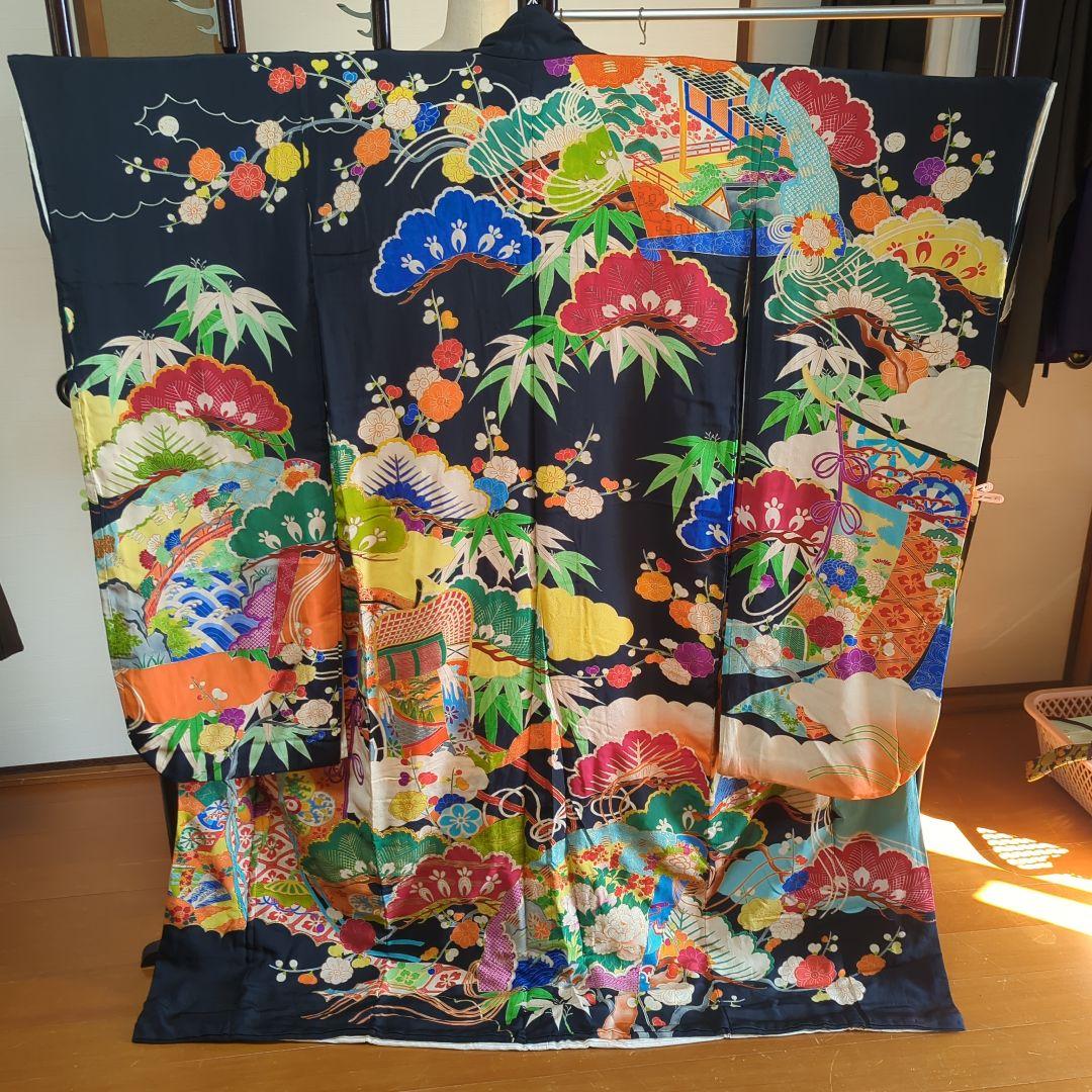 さ*）様 アンティーク　黒振袖　縮緬　５文　　比翼 共八掛　成人式　舞台