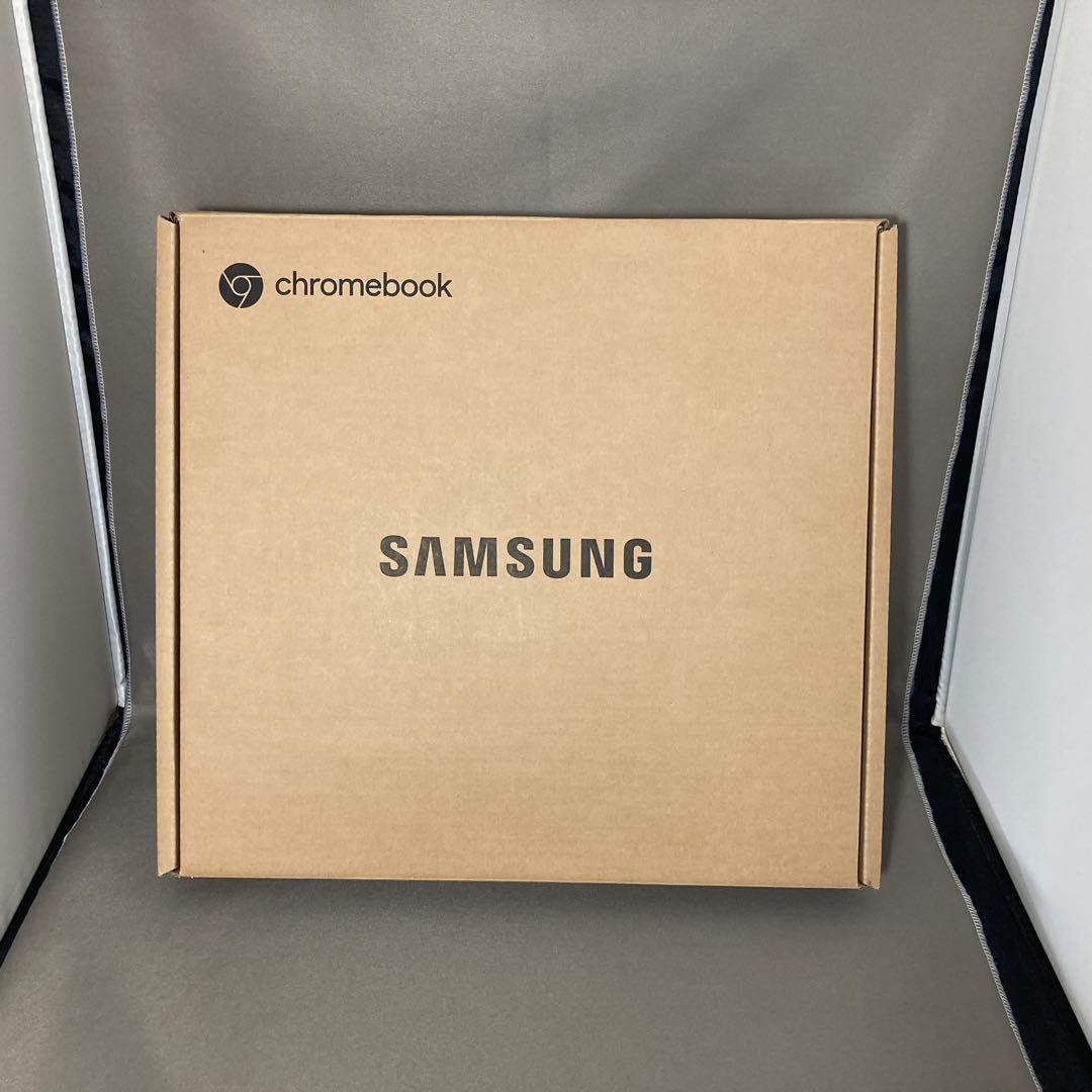 の*き様 Chromebook Plus XE521QAB (62212