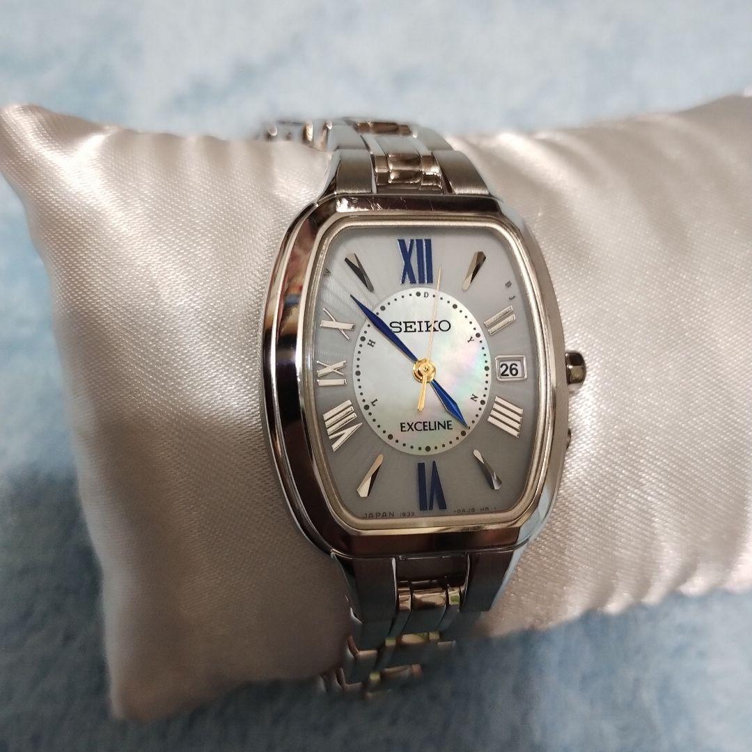 希少セイコーSEIKOエクセリーヌEXCELINE　白蝶貝チタン定価132000