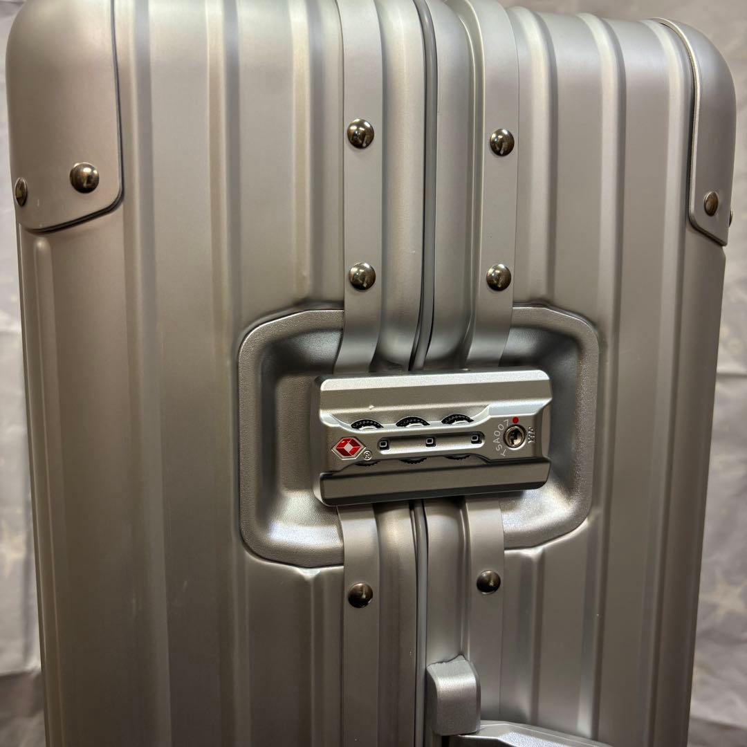 Yuweijie スーツケース アルミフレーム キャリー ケース　Mサイズ