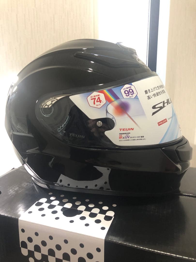 OGKカブト バイク フルフェイス SHUMAシューマ新品　XL Z900 rs