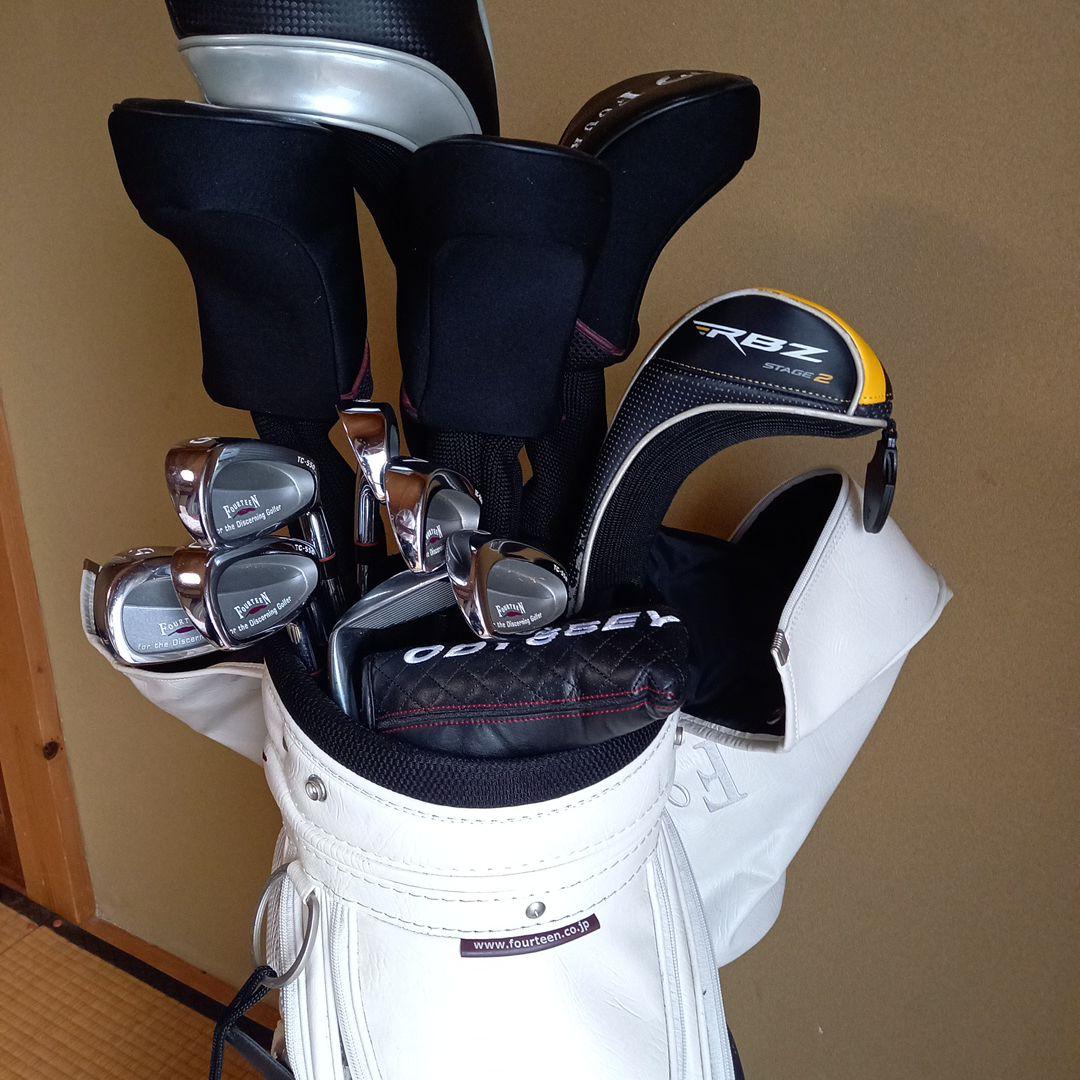 フォーティーン&オデッセイパター　ゴルフクラブフルセット　ゴルフバック付き