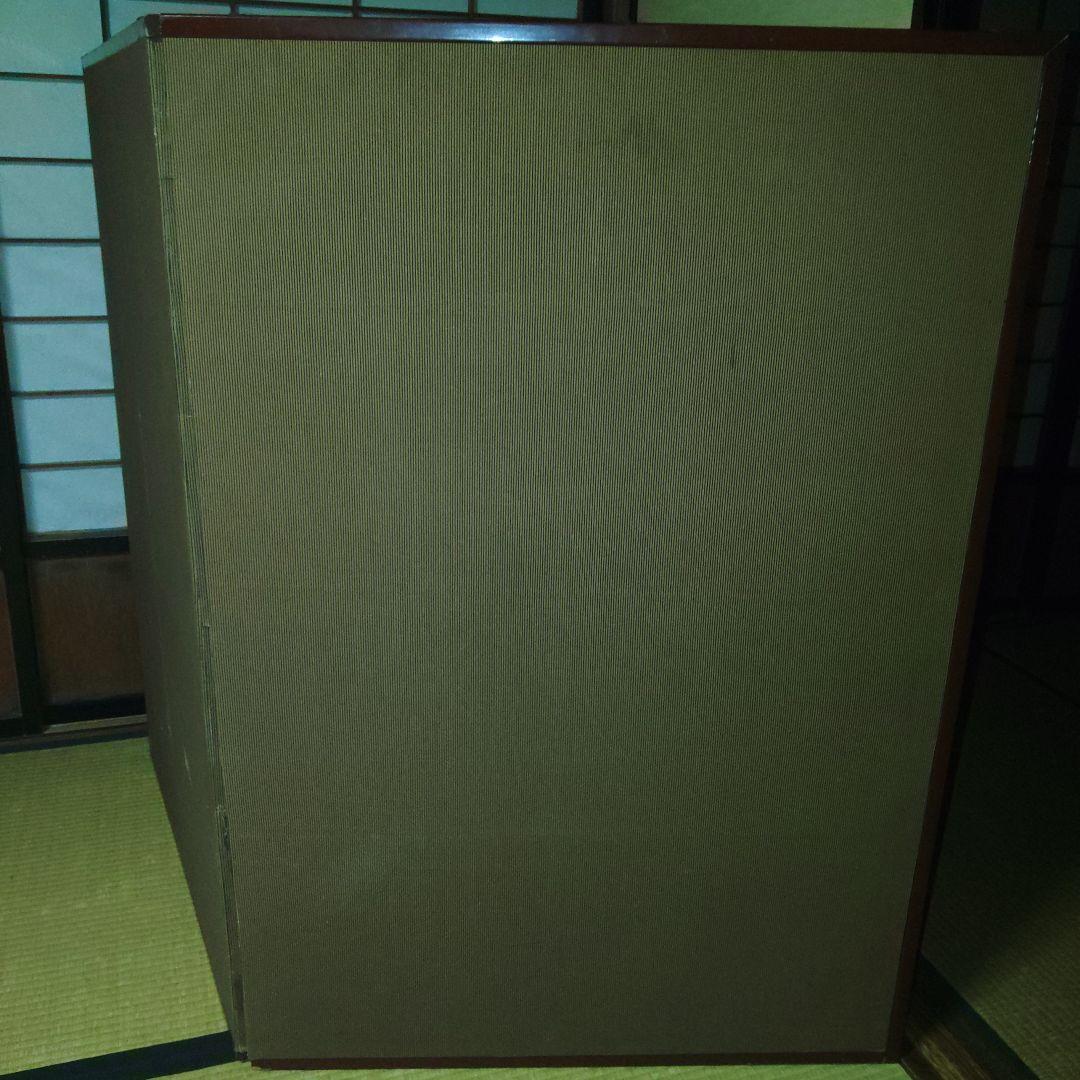 孔雀刺繍衝立　高さ120cm