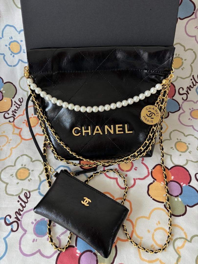 【未使用に近い】ハンドバッグ 黒 レザー ショルダーバッグ