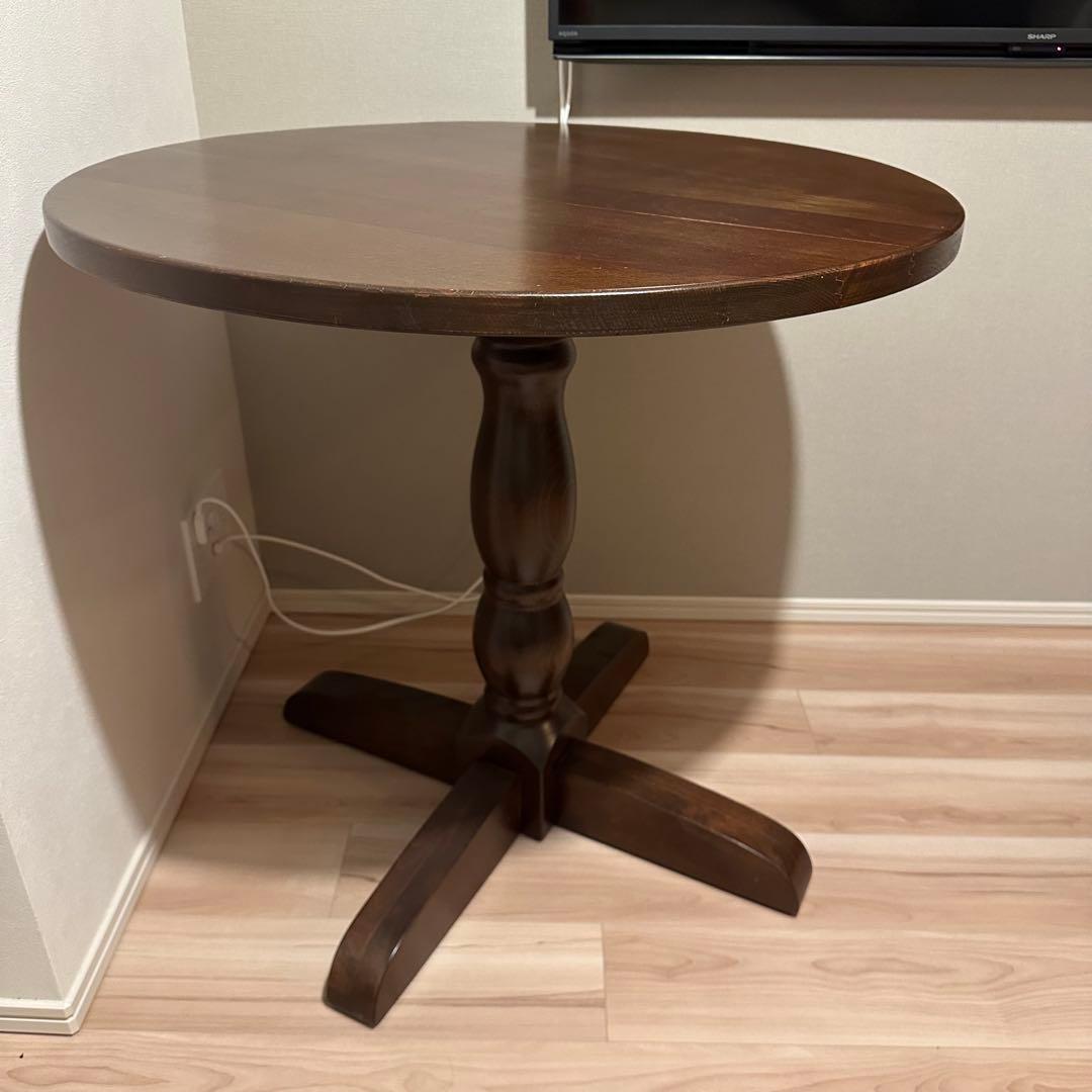 IDEA 円形木製ダイニングテーブル