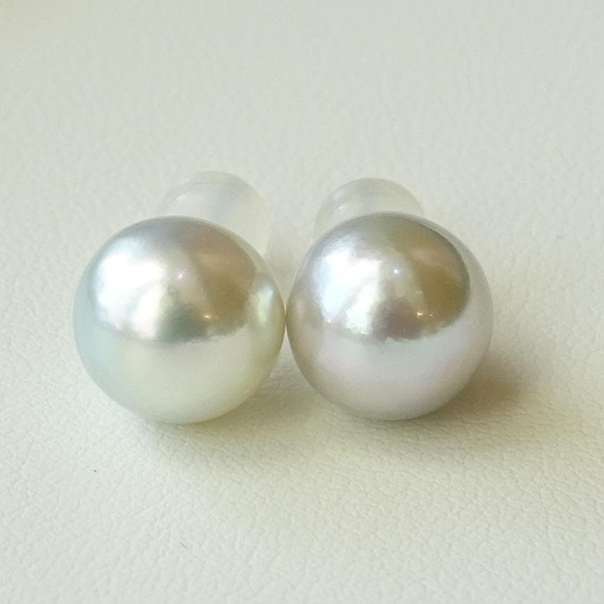 PT アコヤ真珠 ナチュラルグレーピアス 9.1ｍｍ