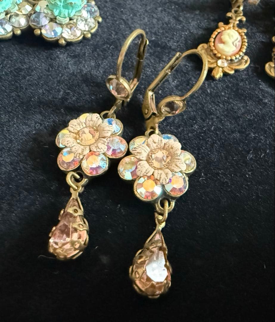 MICHAL NEGRINミハエルネグリン　ピアス4点セット