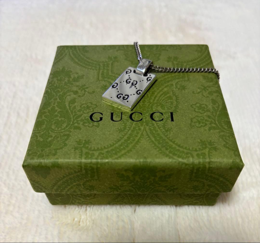 GUCCI グッチ ゴースト シルバー プレート型ネックレス