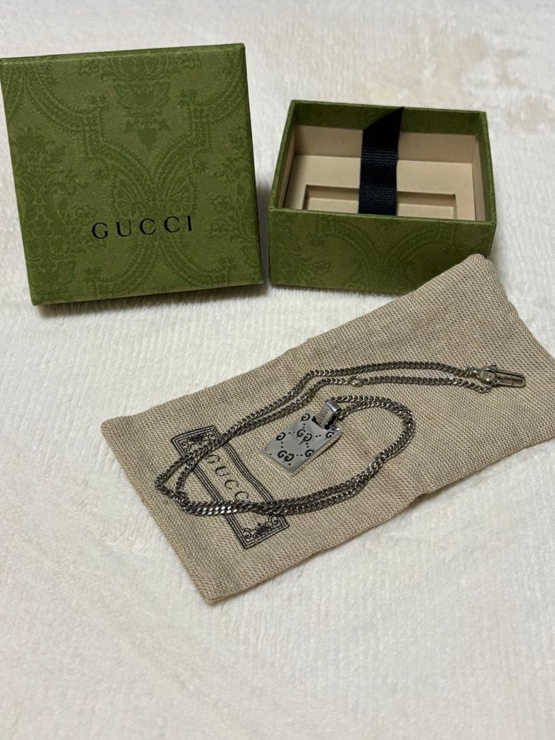 GUCCI グッチ ゴースト シルバー プレート型ネックレス