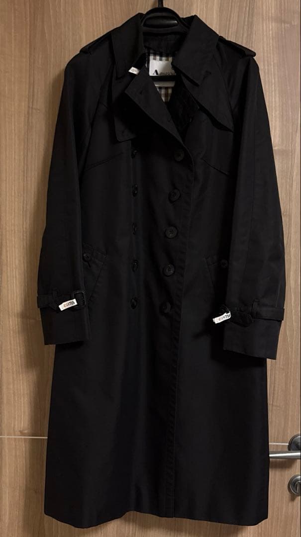 ミミ太郎さん専用Aquascutumアクアスキュータム トレンチコート黒 美品！