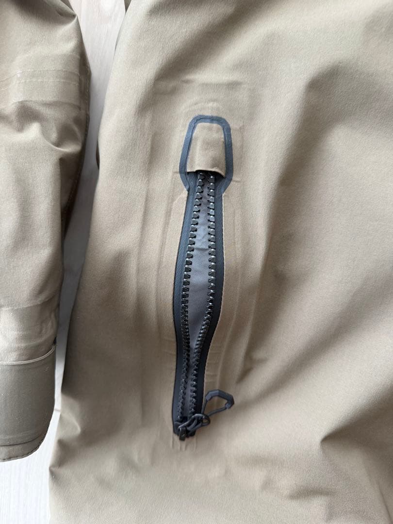 21-22 VOLCOM GUCH STRETCHGORE JKT 色DTK