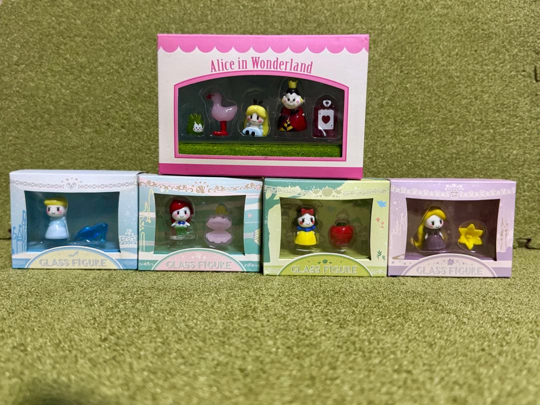 ディズニー　グラスフィギュア　まとめ売り