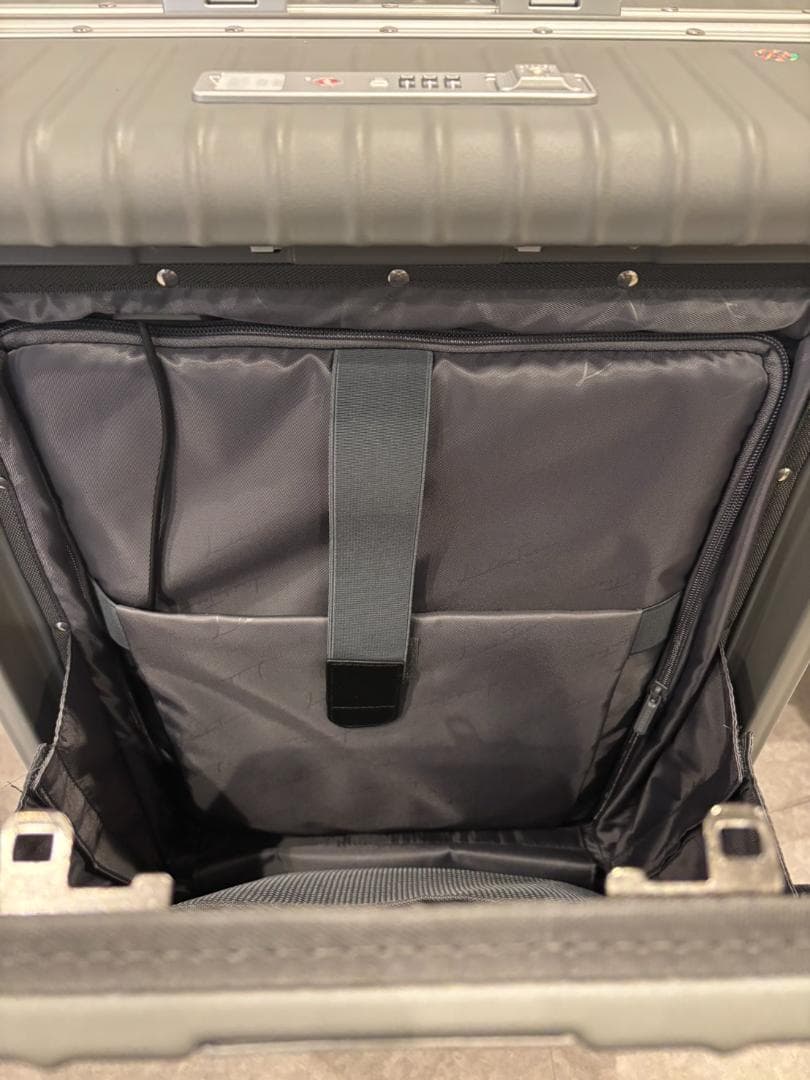 3000円オフ！リベティ多機能キャリーケース【マットグレーMサイズ】41