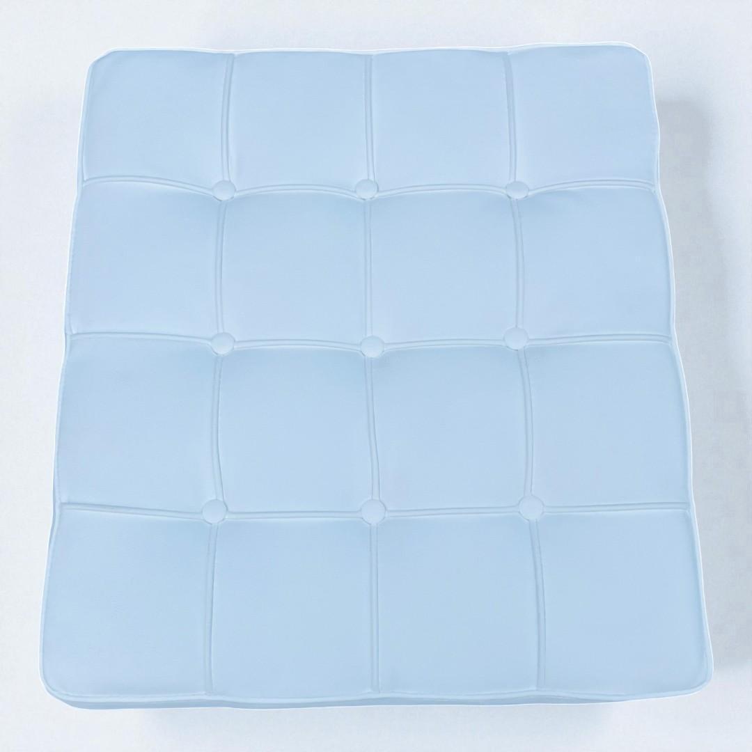 【新春セール】バルセロナ スツール オットマン ホワイト リプロダクト 送料込