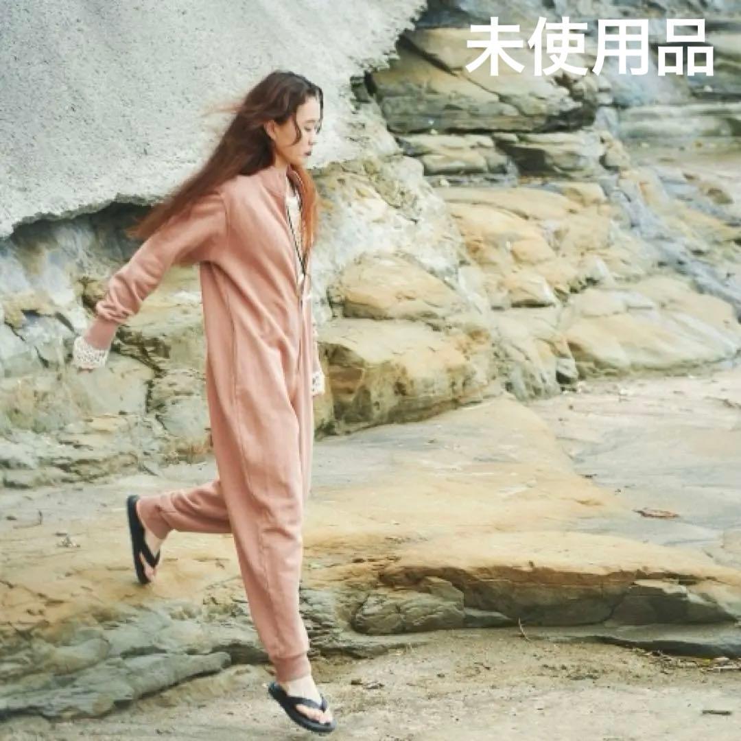 未使用品　pelleq フロントジップ　スウェットジャンプスーツ つなぎ