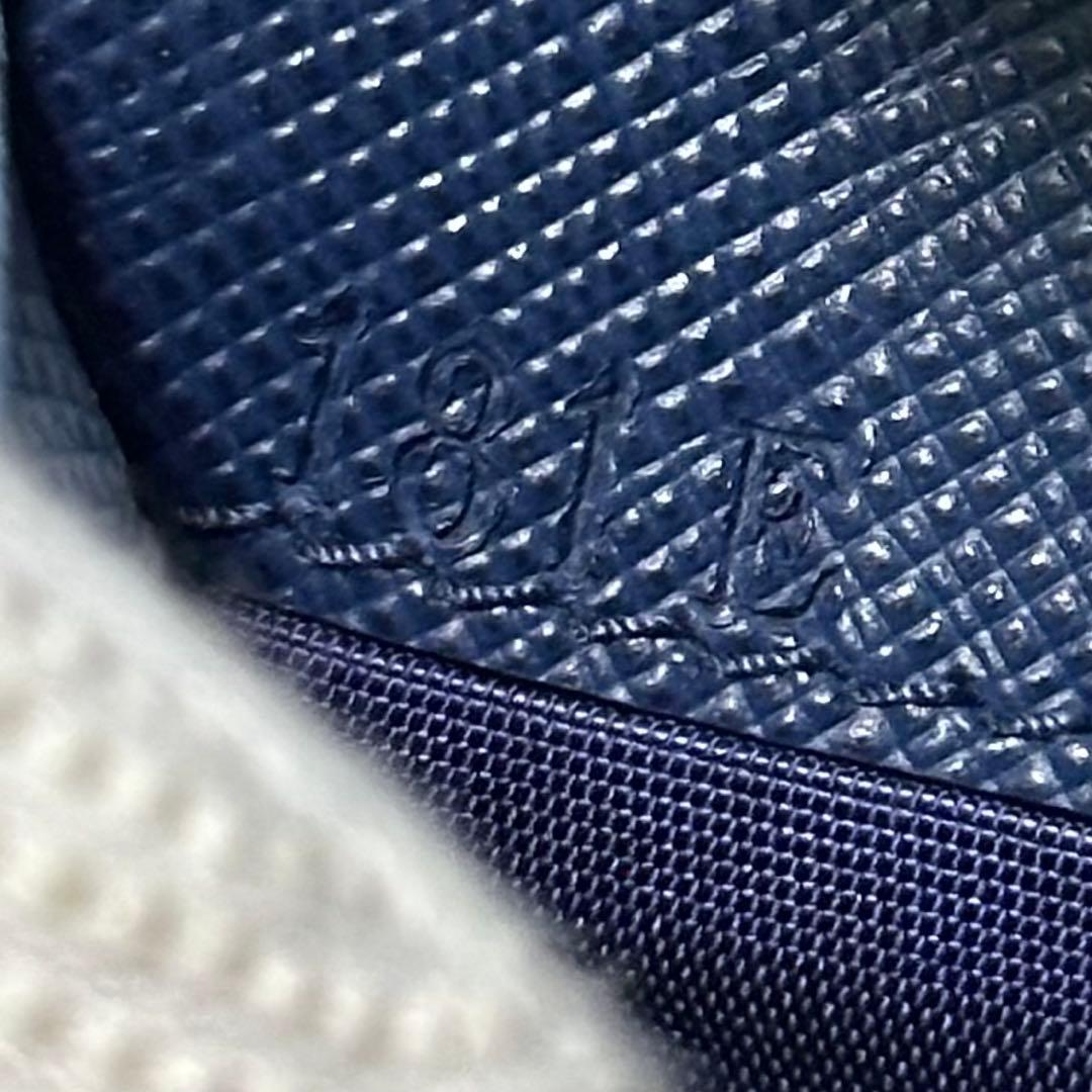 PRADA プラダ　折り財布　マルチカラー　ブルー　ロゴ金具　サフィアーノレザー