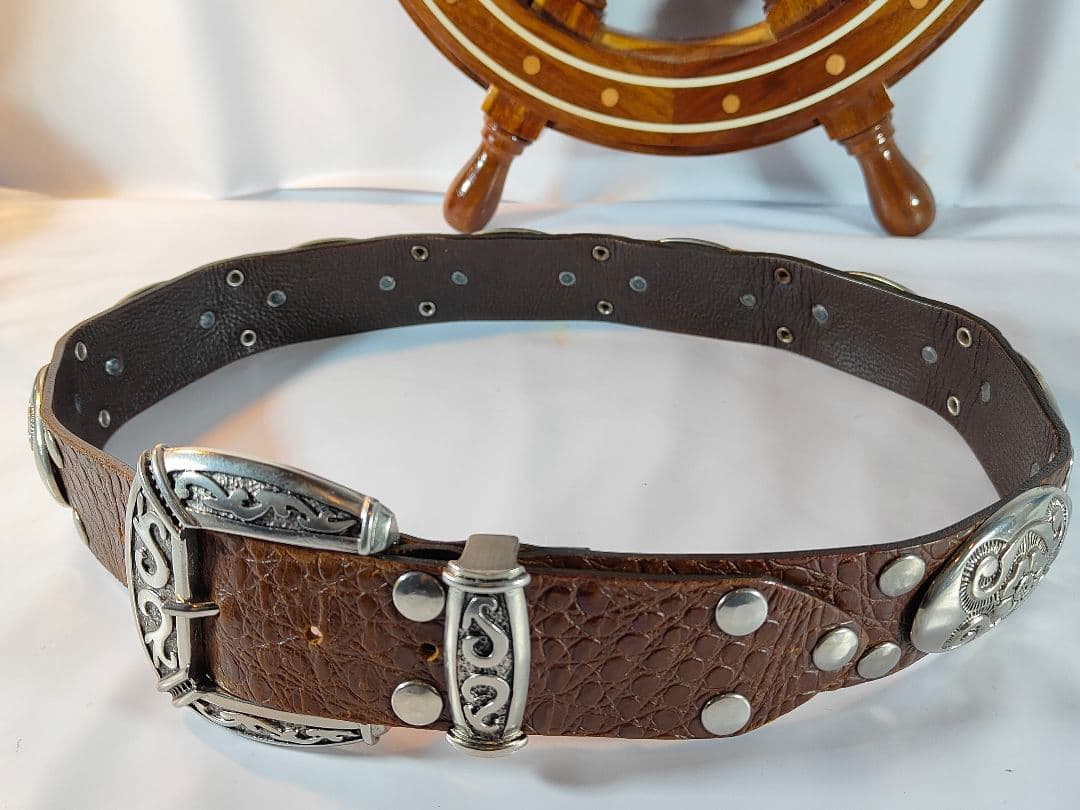 【Vintage】NANNI　イタリア製　高級コンチョドレスベルト 本革正規品