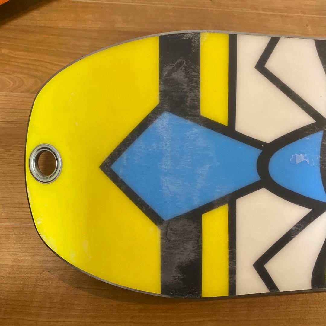 サロモン スポンジボブ スノーボード 100 キッズ　ジュニア　板