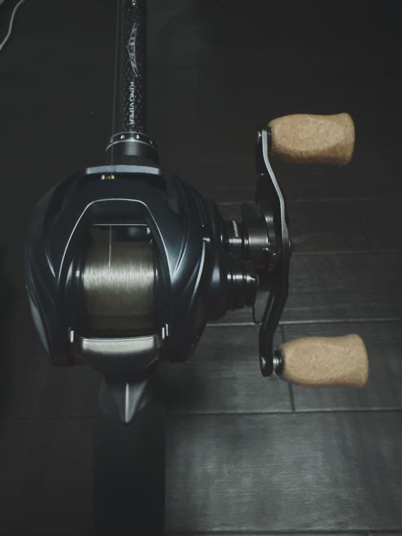 スティーズ A2 TW 右ハイギア コルクハンドル変更品 糸付き