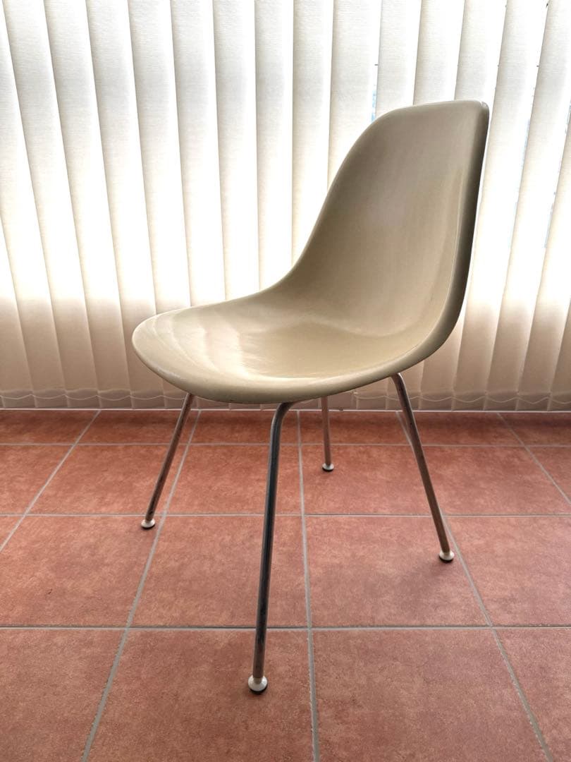 ハーマンミラー イームズ ヴィンテージ サイドシェルチェア パーチメント