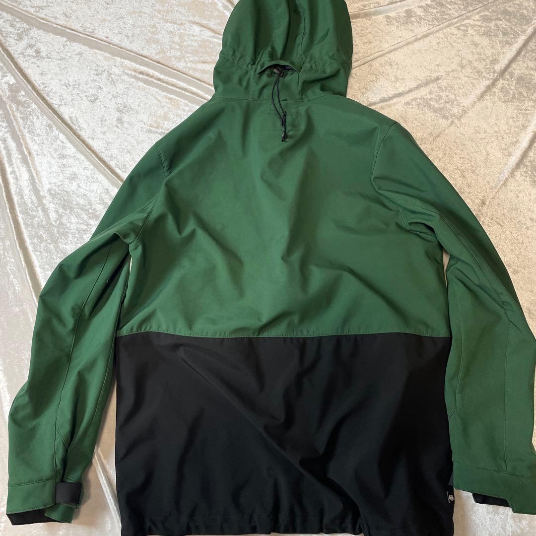 こ*️様 686 シックスエイトシックス　スノーボードウェア ジャケット　M