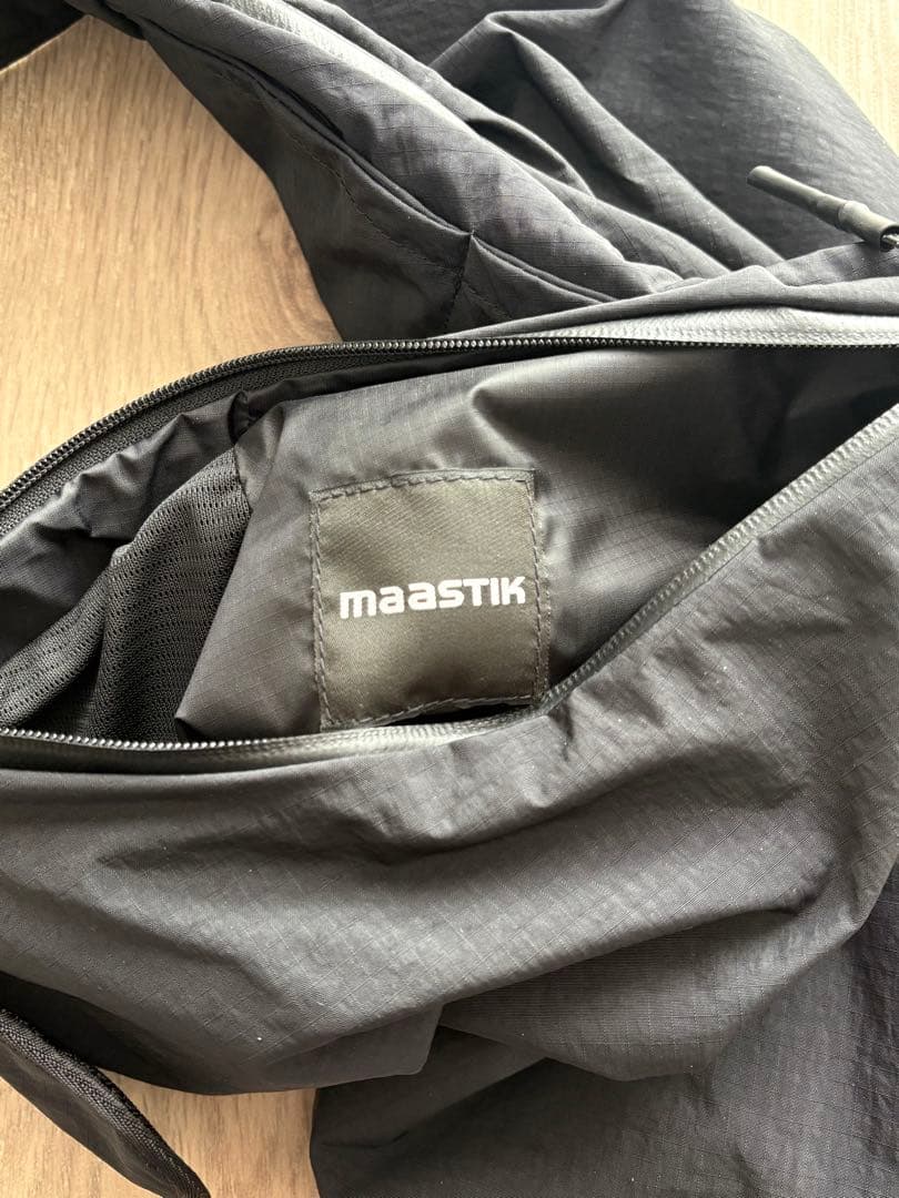 MAASTIK kandma ボディバッグ