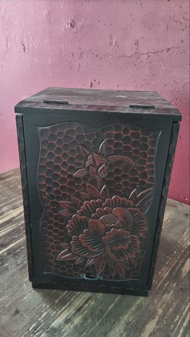 【アンティーク家具】大正・昭和初期　彫刻花模様の木製化粧台　化粧鏡　小物入れ