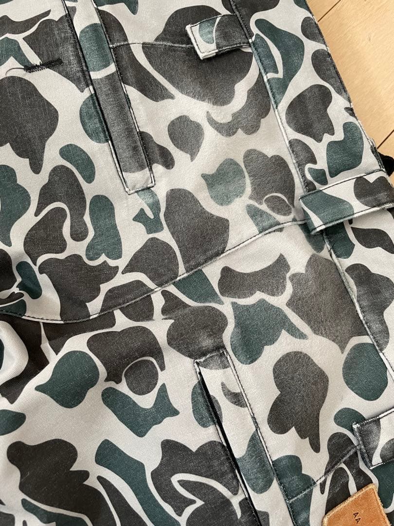 AA hardware スノーボードウェア グレー/カモフラージュ 上下セット