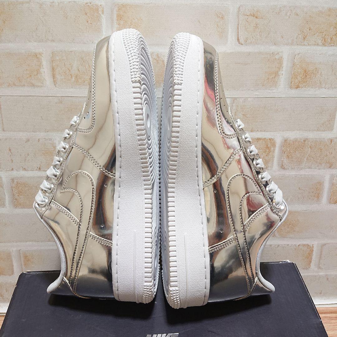 NIKE AIR FORCE 1 ナイキ エアフォース1 メタリック シルバー