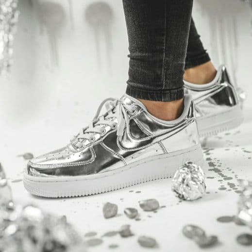 NIKE AIR FORCE 1 ナイキ エアフォース1 メタリック シルバー