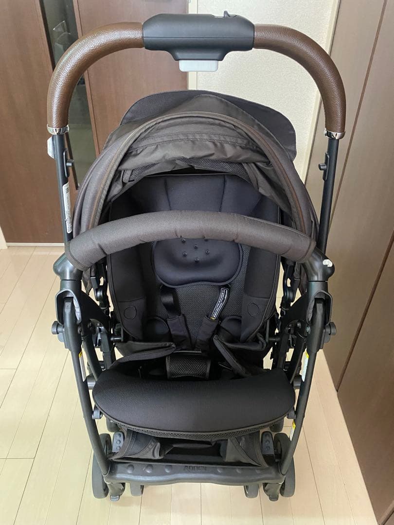 アップリカ　ラクーナクッションフリー ブラック 取扱説明書付き