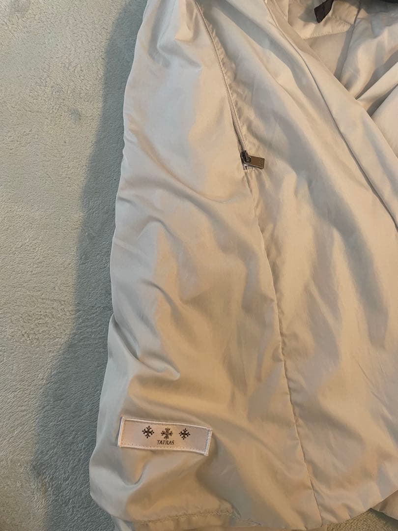 TATRAS タトラス ダウンベスト　新品に近い美品