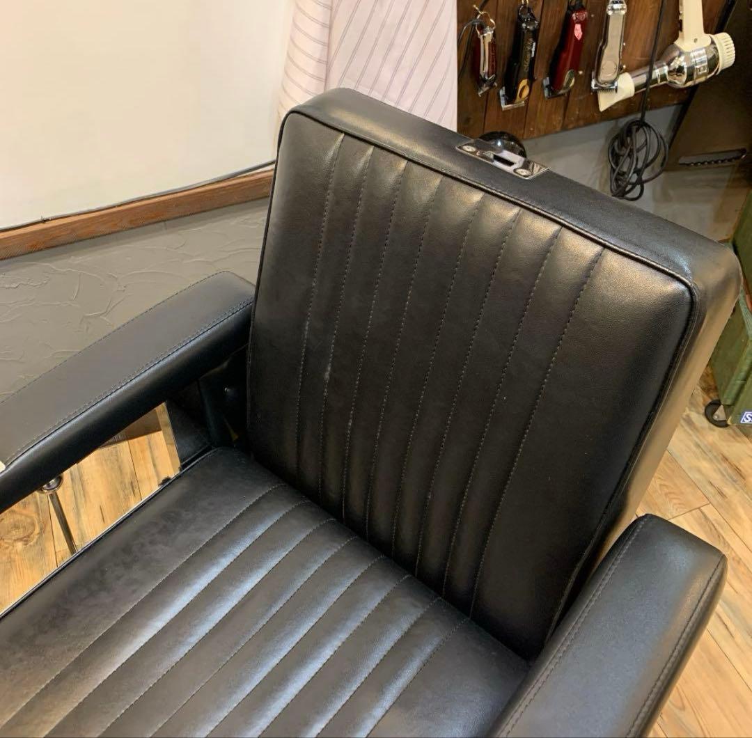 理容椅子　barber chair