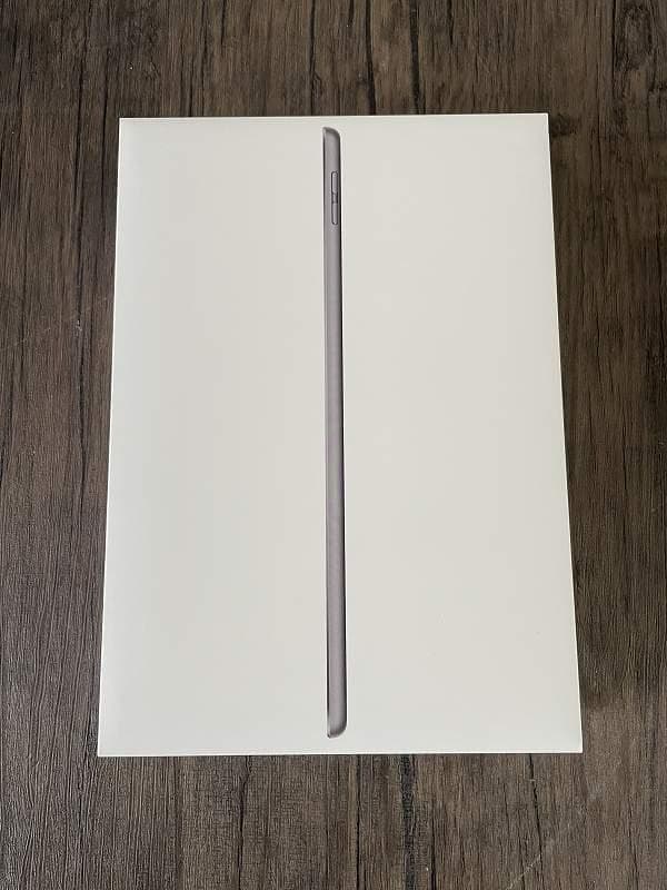 ⑤【美品】iPad Apple 第9世代　Wi-Fiモデル　64GB
