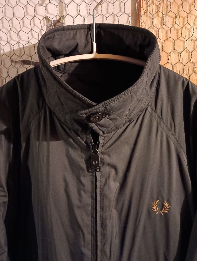 【SHIPS別注】FRED PERRY: 中綿 ジップ シャツブルゾン 24FW