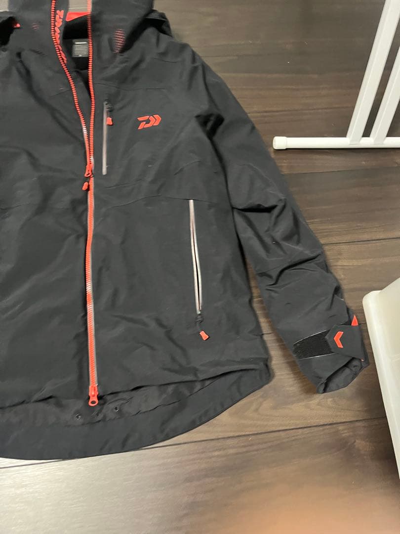 ダイワ　ゴアテックス プロダクト レインジャケット　DR-1106J