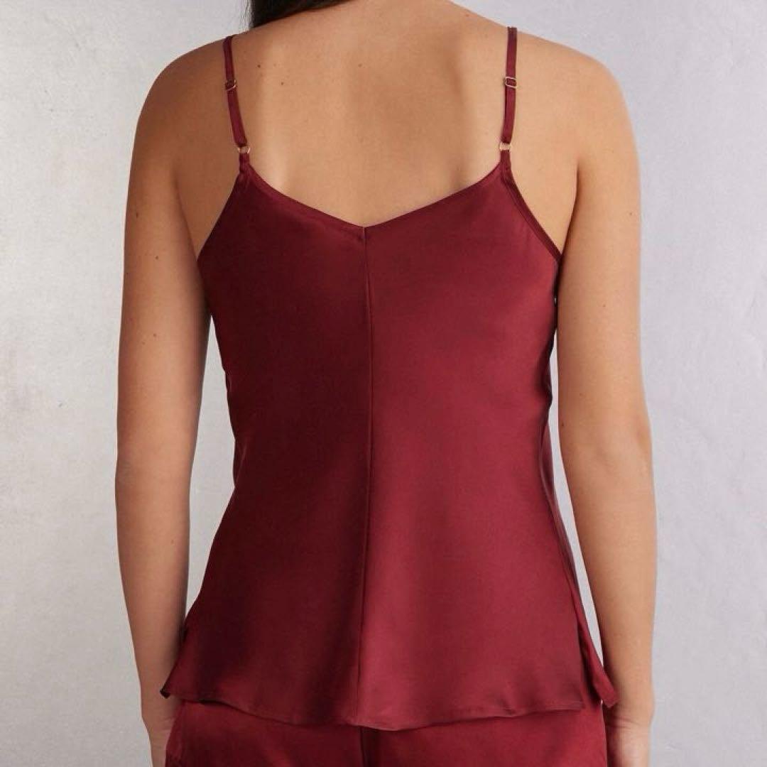 シルク＆レース キャミ・パンツ She is a Classicインティミッシミ