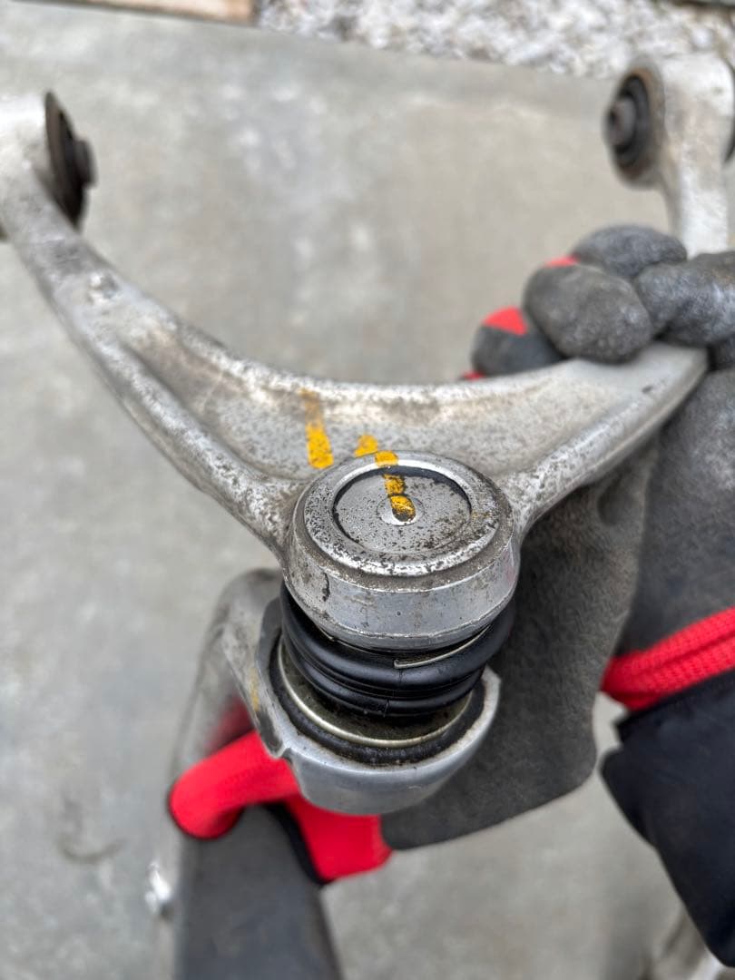 30後期セルシオフロント純正アッパーアーム