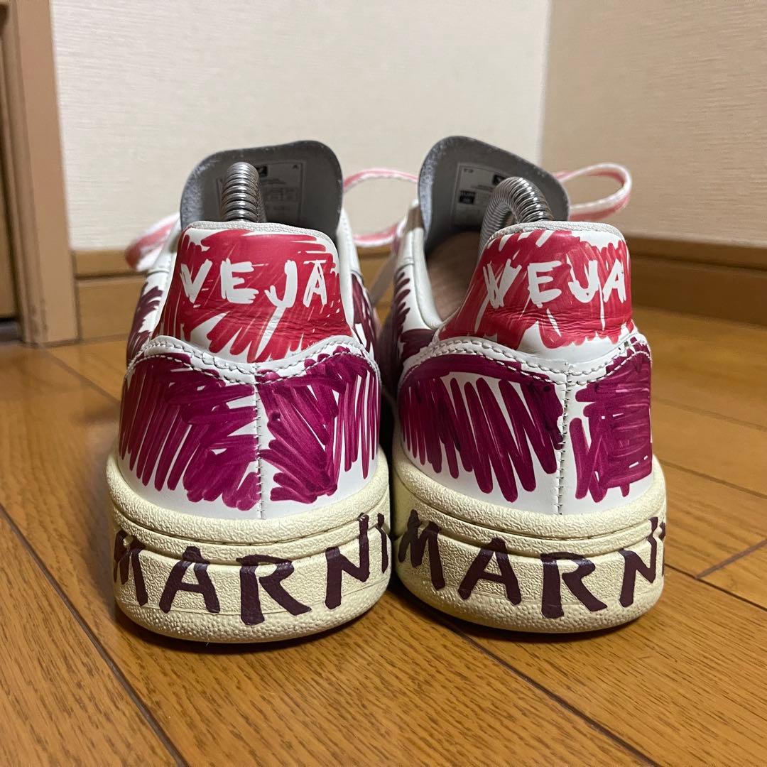 さくさく VEJA x MARNI V-10 コラボ MARSALA