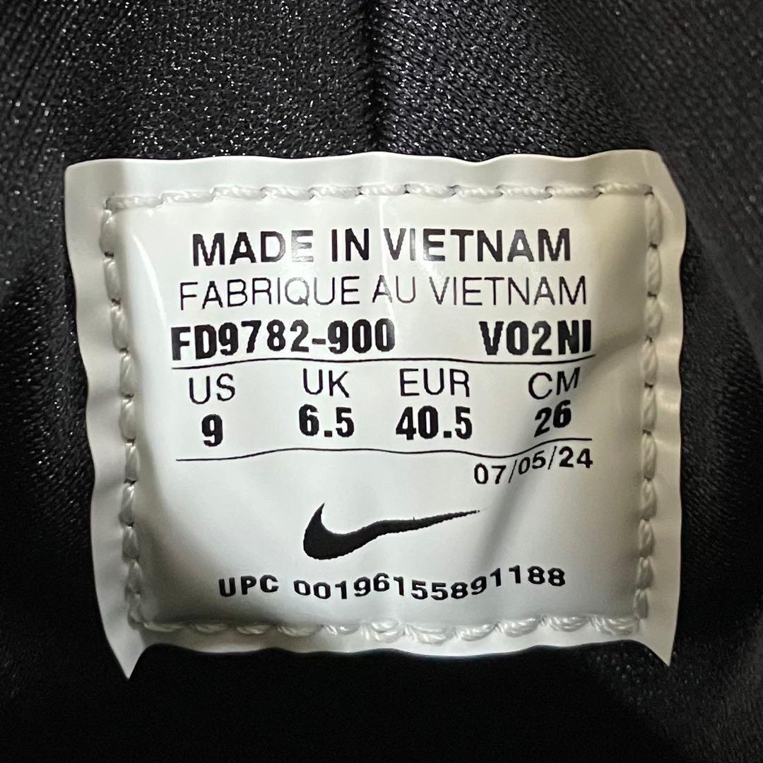 味サロン様 新品 NIKE AIR ハラチ 26 ナイキ エア スニーカー 靴